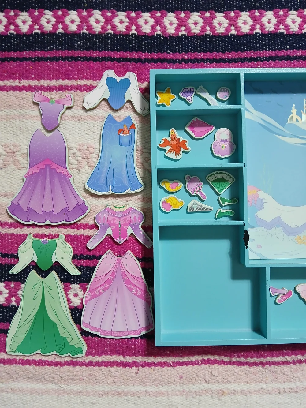 Melissa & Doug Disney’s The Little Mermaid Ariel Magnetic Dress-Up 30-Piece Play